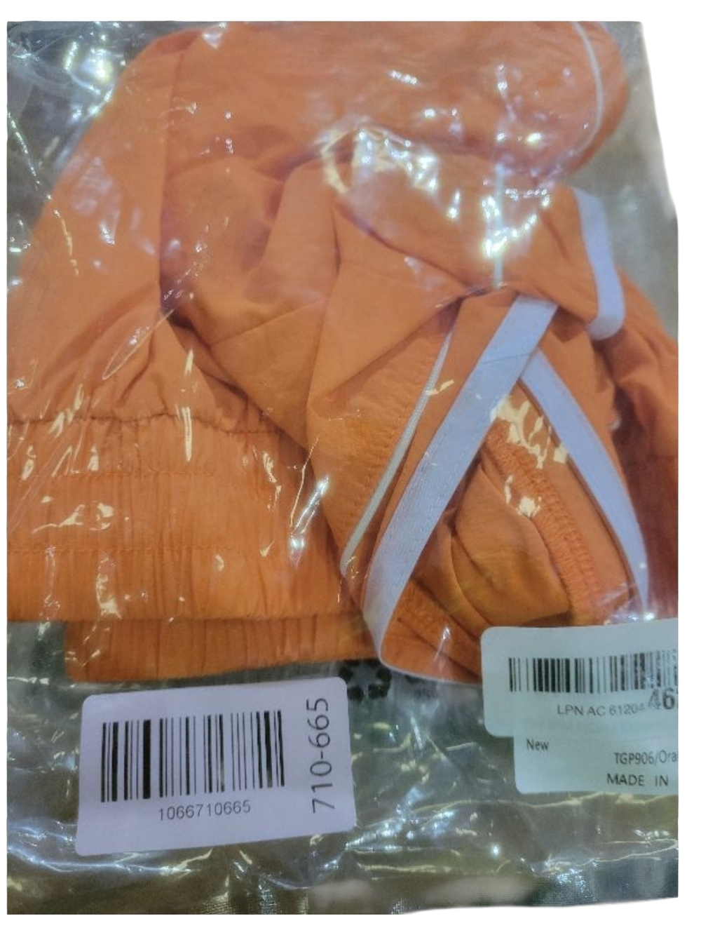 CHUNPIN - Large Orange Women's Running Shorts with Contrast Trim - Picture 9 of 9